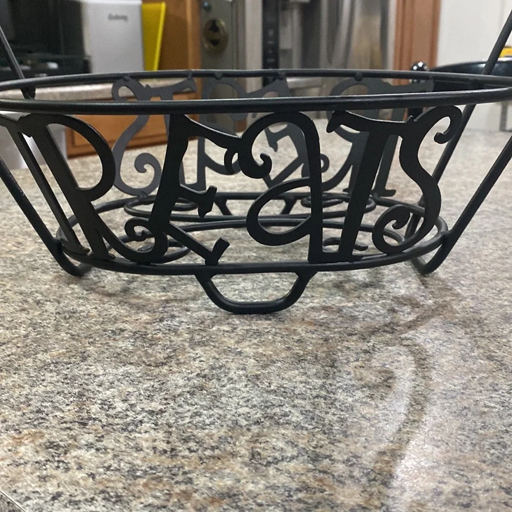 Longaberger wrought Iron treats stand - Picture 2 of 10